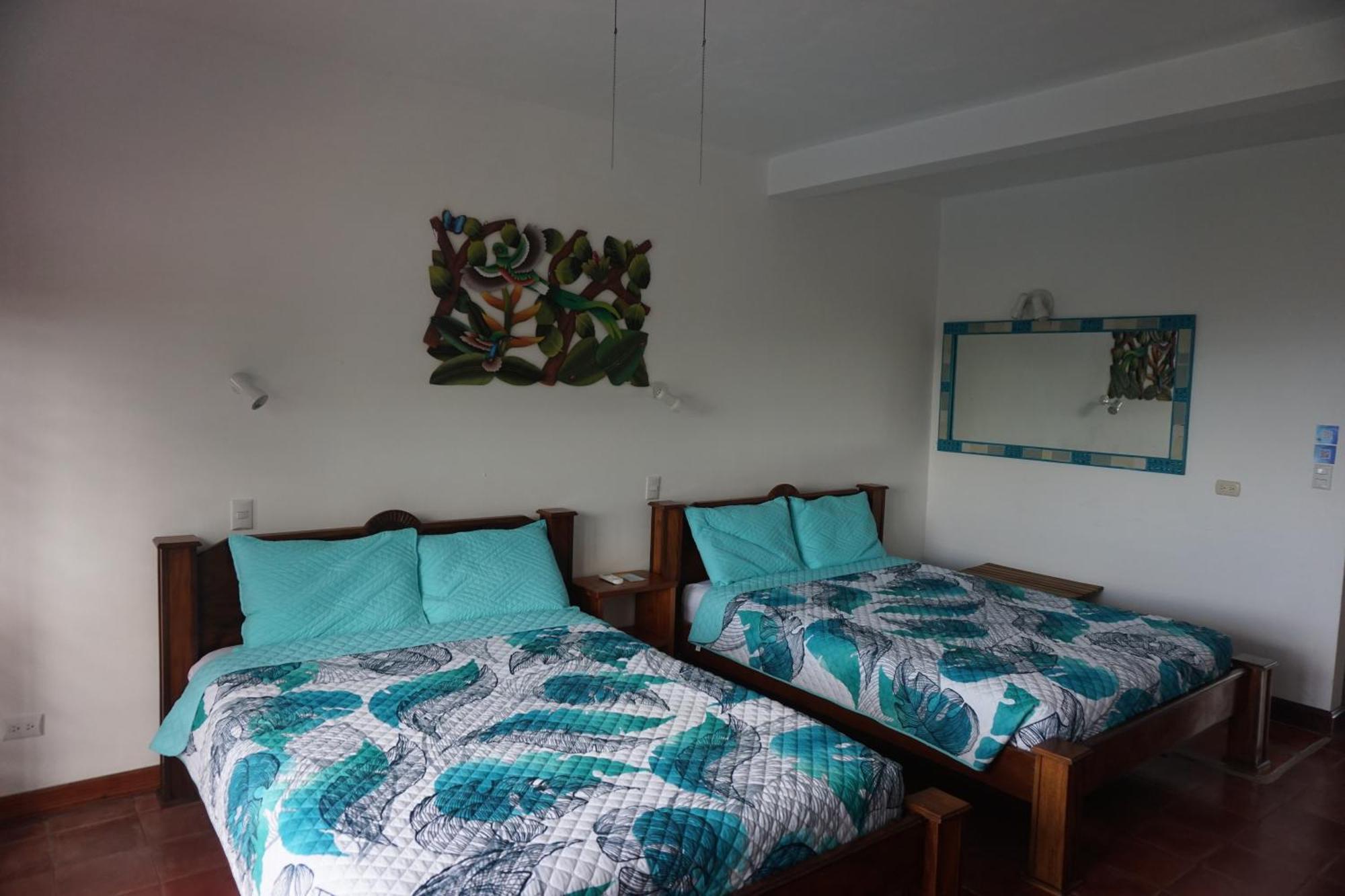Hotel Planeta Sano Мануэль-Антонио Экстерьер фото