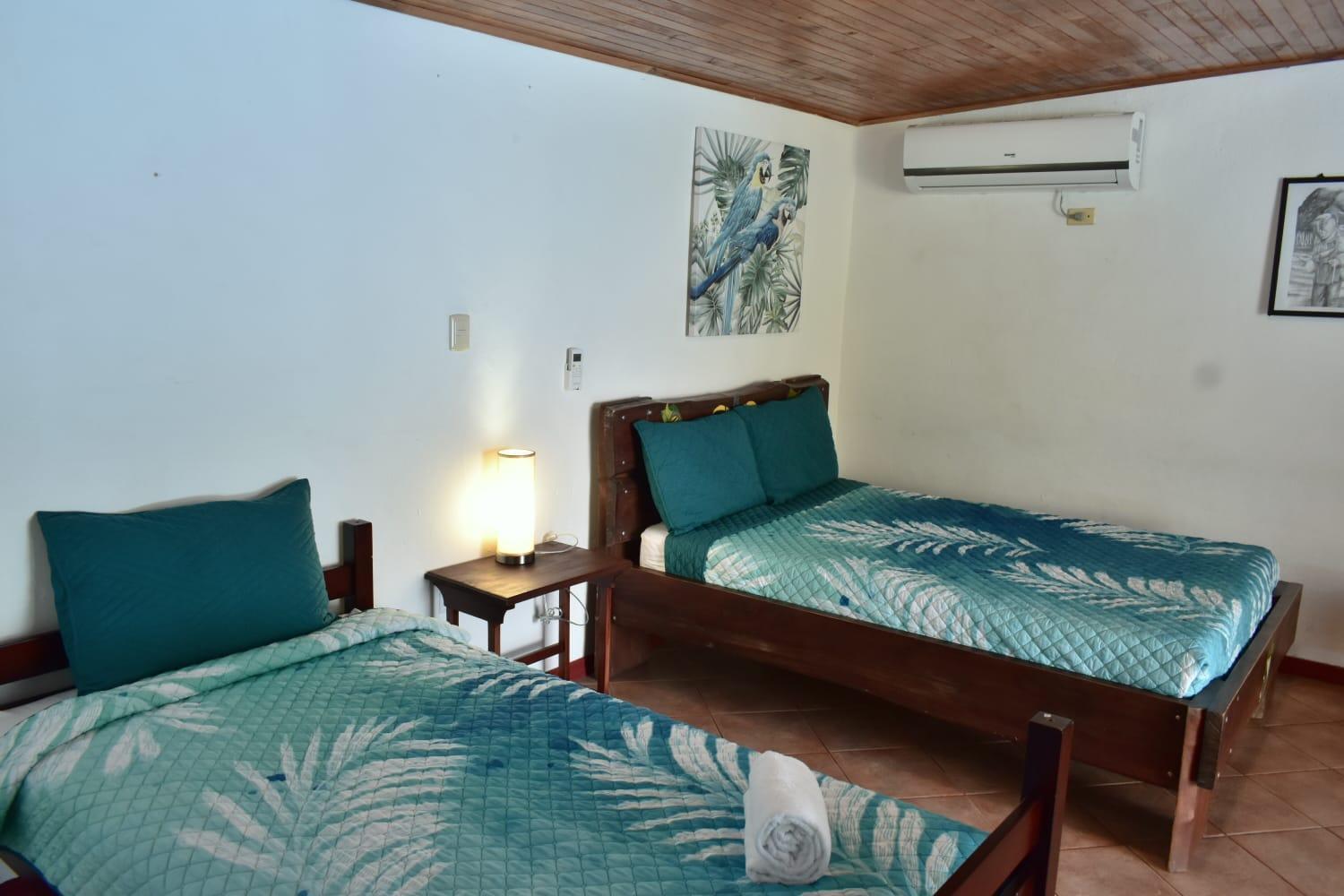 Hotel Planeta Sano Мануэль-Антонио Экстерьер фото